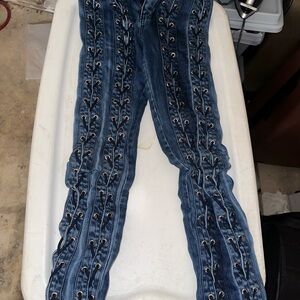 Blue Skinny Jeans with Intricate Embroidery